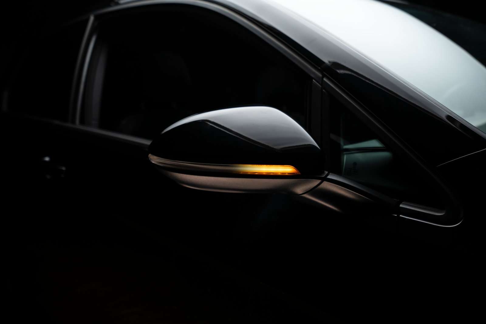 LEDRiving® Dynamische LED Spiegelblinker VW Golf VII - White