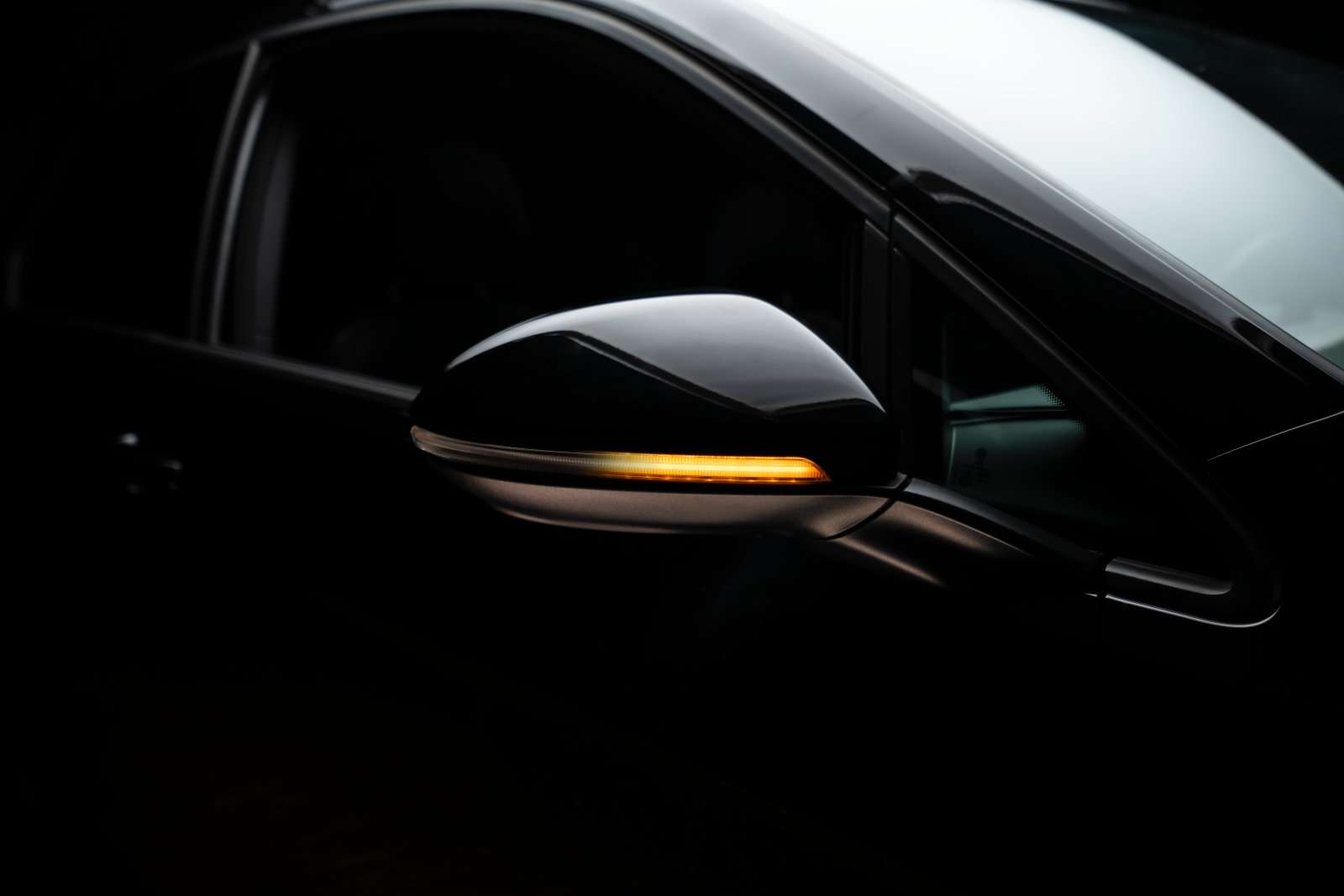 LEDRiving® Dynamische LED Spiegelblinker VW Golf VII - White