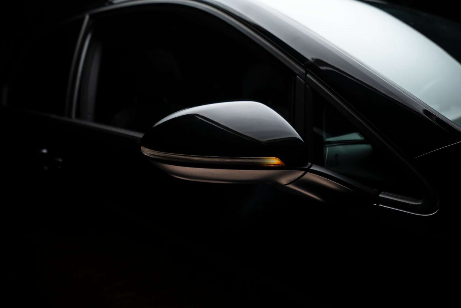 LEDRiving® Dynamische LED Spiegelblinker VW Golf VII - White